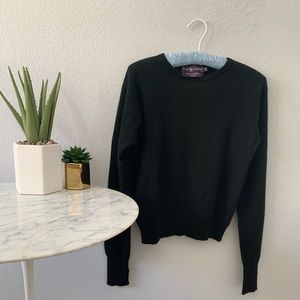 Classic blk Ralph Lauren 100% cashmere sweater